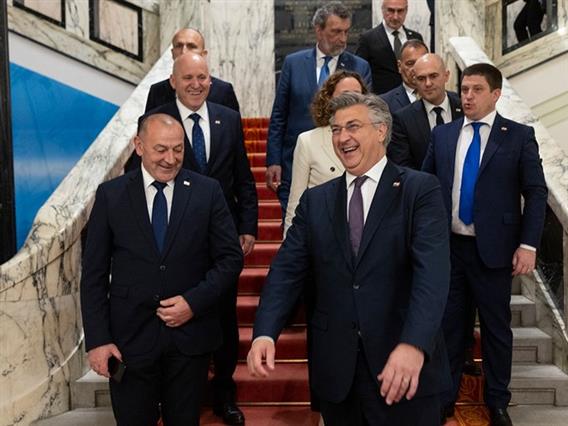 Хрватска доби нова Влада- Пленковиќ го почна третиот премиерски мандат 