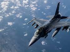 Столтенберг даде дозвола: Украинците ќе смеат со авионите Ф-16 да ја гаѓаат Русија 